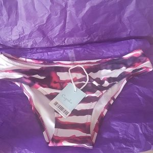Cupshe bikini bottom medium
